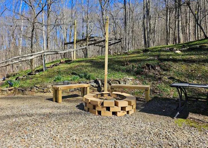 Hidden Creek Cabin